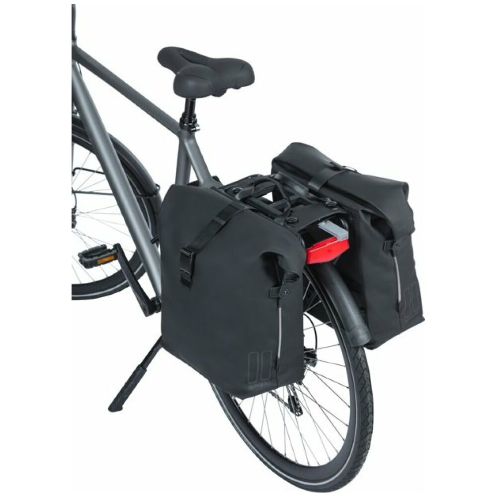 Basil fietstas dubbel SoHo Nordlight MIK night zwa Night Black
